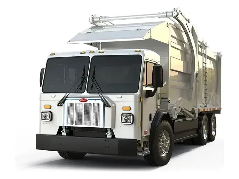 Peterbilt 520EV electric refuse truck