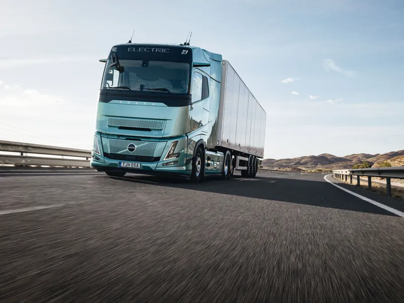 Volvo FH Aero Electric electric semi truck